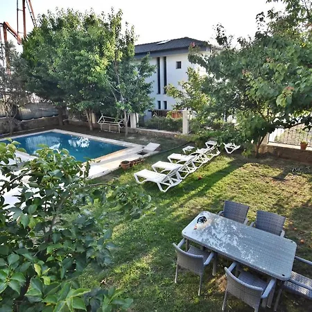 וילה Yayla